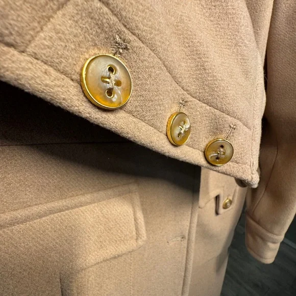 Andrew Marc Tan Trench Coat with Button Details - Picture 8 of 10